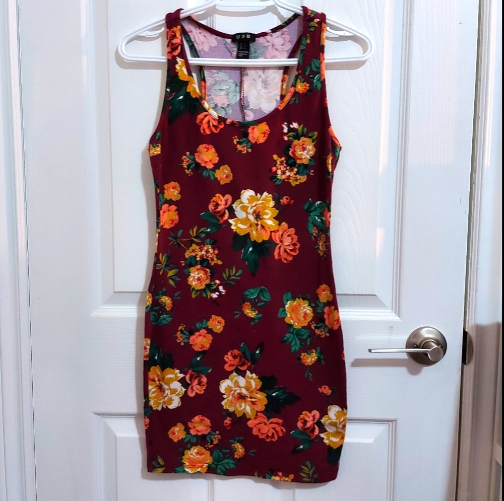 Midi floral bodycon dress